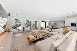 Picture of 2020 NE 121St Rd, North Miami, FL 33181
