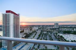 Picture of 4010 S Ocean Dr # R1606, Hollywood, FL 33019