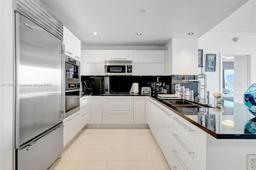 Picture of 17121 Collins Ave # 2307, Sunny Isles Beach, FL 33160