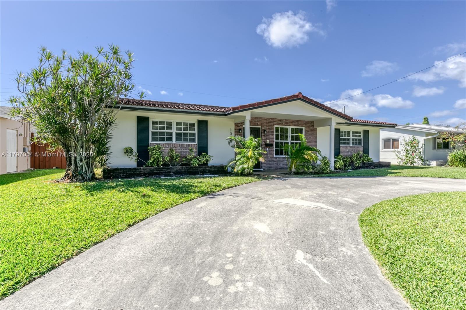 Picture of 1320 Arthur St, Hollywood, FL 33019