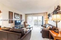 Picture of 1980 S Ocean Dr # 2B, Hallandale Beach, FL 33009