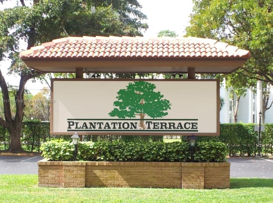 Picture of 6731 Cypress Rd # 110, Plantation, FL 33317