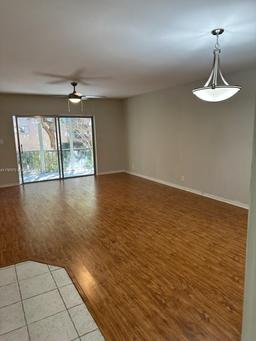 Picture of 6731 Cypress Rd # 110, Plantation, FL 33317