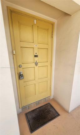 Picture of 6731 Cypress Rd # 110, Plantation, FL 33317