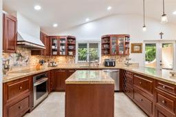 Picture of 1254 Andalusia Ave, Coral Gables, FL 33134