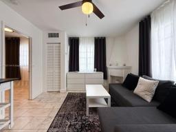Picture of 1526 Pennsylvania Ave # 20, Miami Beach, FL 33139