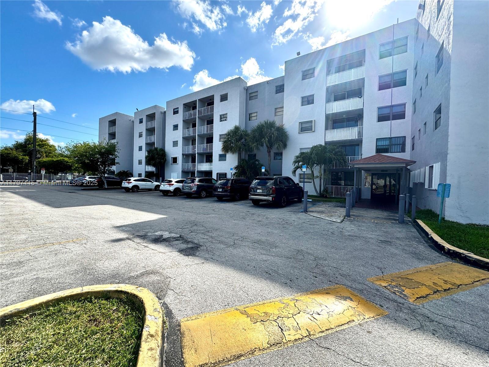 Picture of 8145 NW 7Th St # 404, Miami, FL 33126