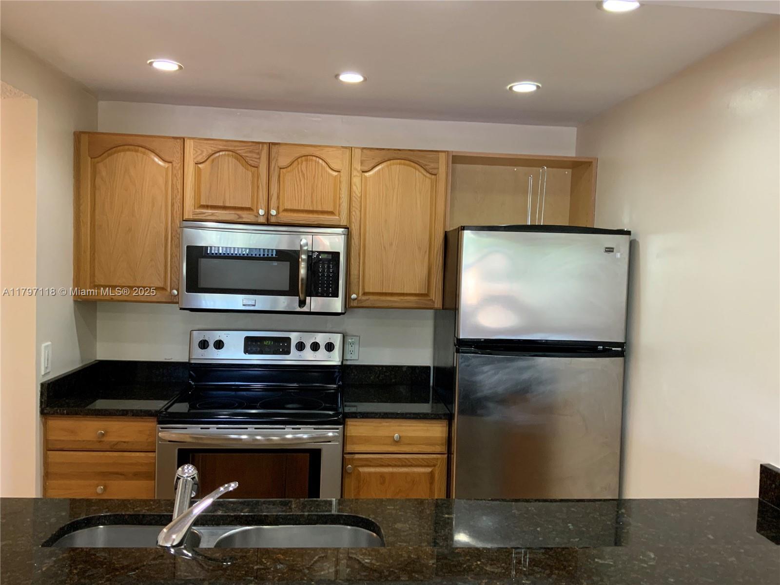 Picture of 8180 Geneva Ct # 224, Doral, FL 33166