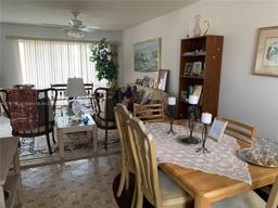 Picture of 705 Lori Dr # 203, Palm Springs, FL 33461
