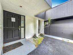 Picture of 10430 SW 51St St, Cooper City, FL 33328