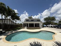 Picture of 18211 SW 95Th Ct, Palmetto Bay, FL 33157