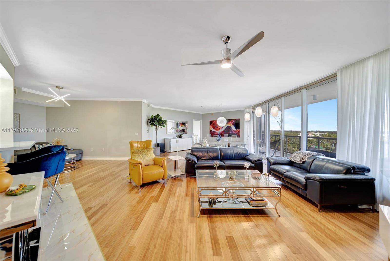 Picture of 6051 N Ocean Dr # 603, Hollywood, FL 33019