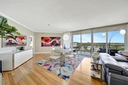 Picture of 6051 N Ocean Dr # 603, Hollywood, FL 33019