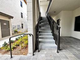 Picture of 8175 NW 104Th Ave # 21, Doral, FL 33178