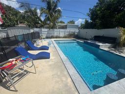 Picture of 1181 NE 160Th Ter, North Miami Beach, FL 33162