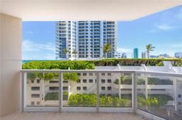 Picture of 6423 Collins Ave # 703, Miami Beach, FL 33141