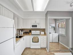 Picture of 7431 NW 1St St # 407, Margate, FL 33063