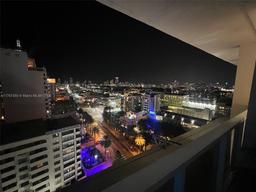 Picture of 100 Lincoln Rd, Miami Beach, FL 33139