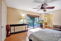 Picture of 9136A SW 20Th Pl, Davie, FL 33324