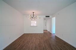 Picture of 14201 N Kendall Dr # 411D, Miami, FL 33186