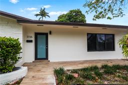 Picture of 3336 W Park Rd, Hollywood, FL 33021