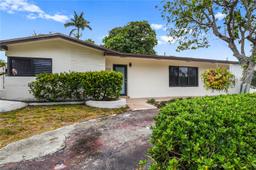 Picture of 3336 W Park Rd, Hollywood, FL 33021