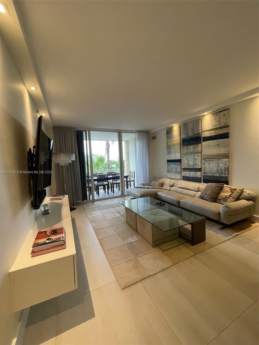 Picture of 701 Crandon Blvd # 402, Key Biscayne, FL 33149