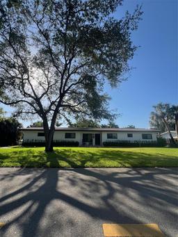 Picture of 8410 SW 148Th Dr, Palmetto Bay, FL 33158