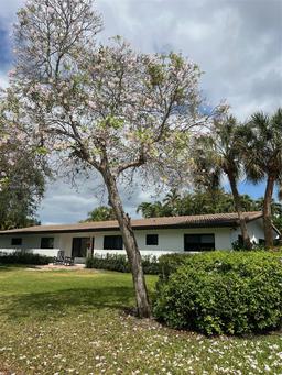 Picture of 8410 SW 148Th Dr, Palmetto Bay, FL 33158