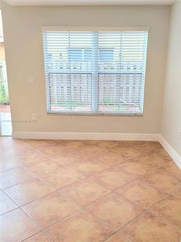 Picture of 8551 NW 141St Ter # 301, Miami Lakes, FL 33016