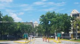 Picture of 8100 Geneva Ct # 345, Doral, FL 33166