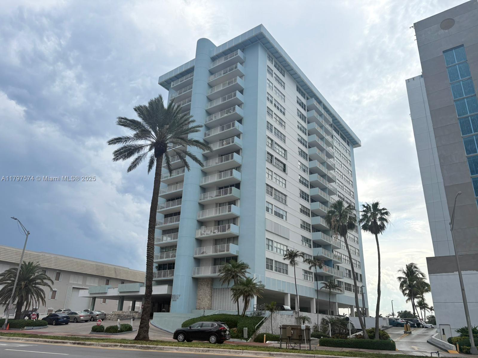 Picture of 5838 Collins Ave # 10E, Miami Beach, FL 33140