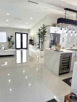 Picture of 14215 SW 39Th St, Miami, FL 33175