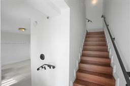 Picture of 18445 NE 27Th Pl, Aventura, FL 33160
