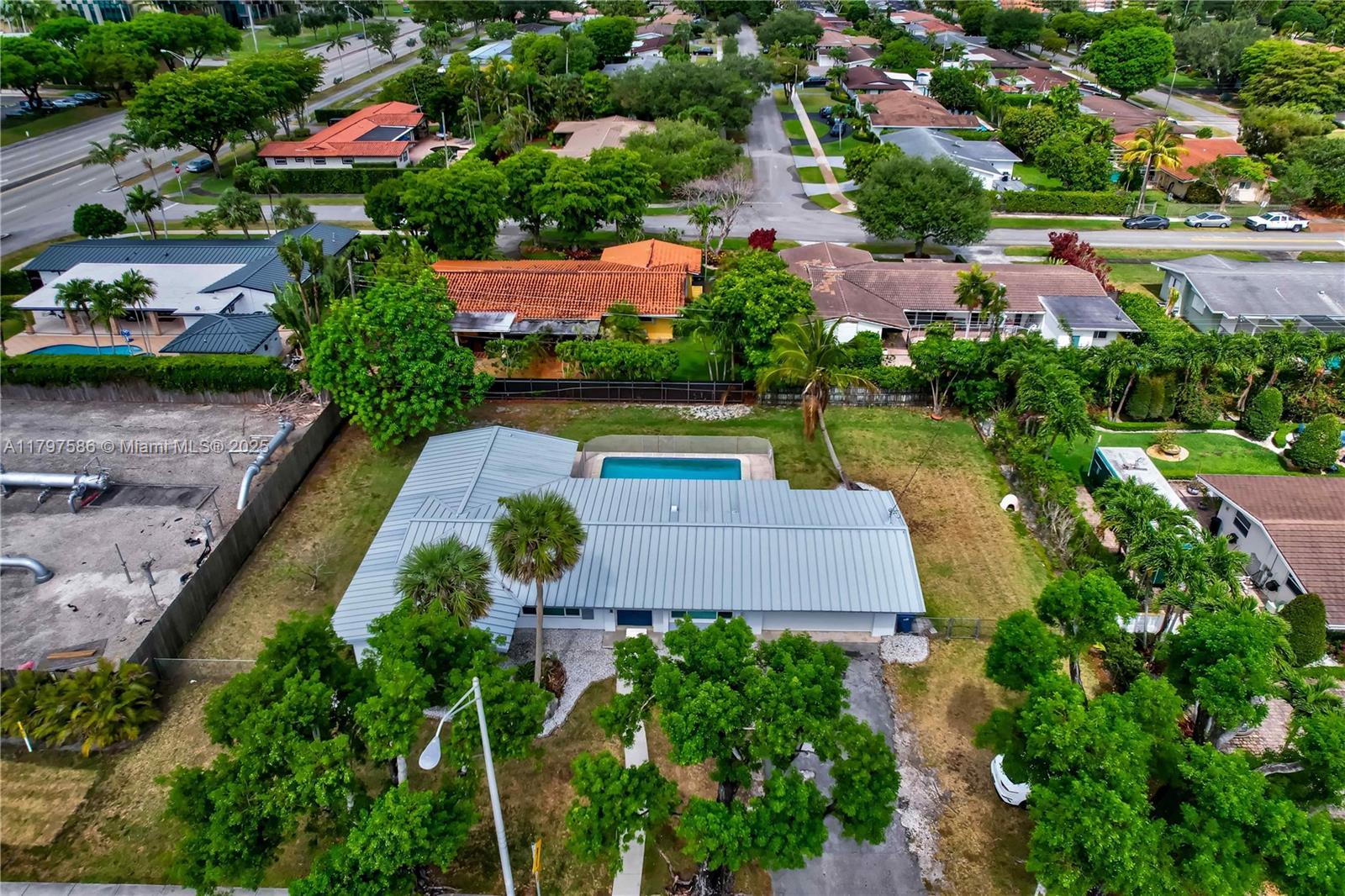 Picture of 8700 SW 87Th Ave, Miami, FL 33173