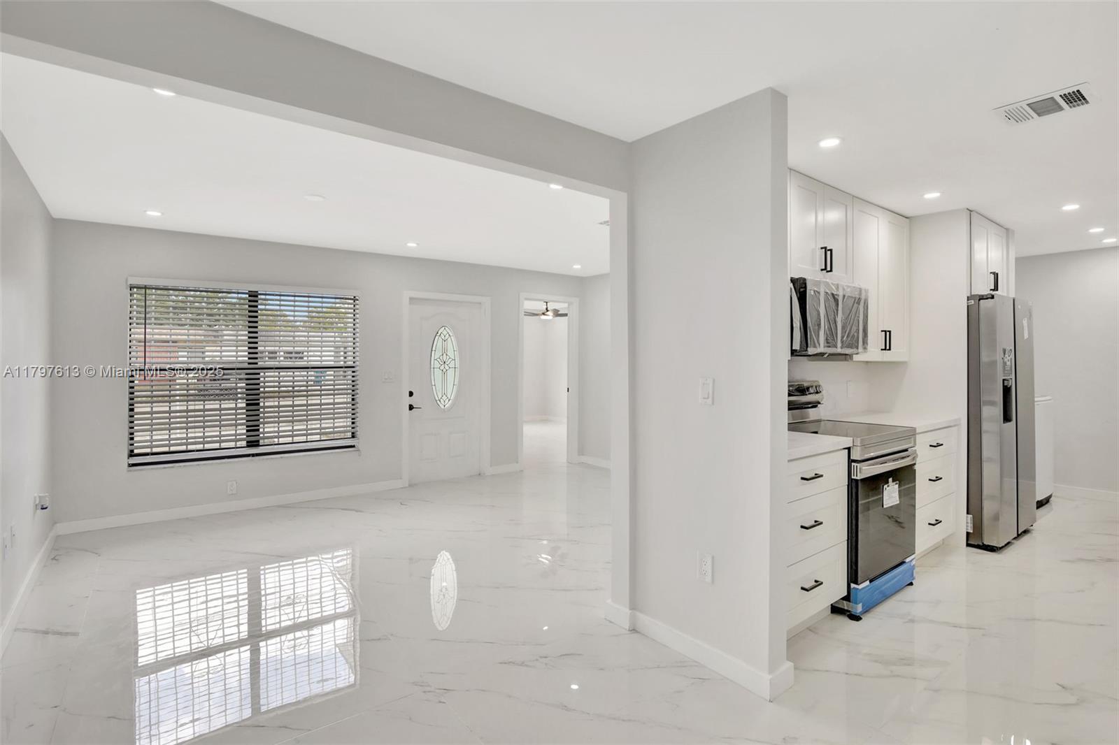 Picture of 3916 NW 207Th St Rd, Miami Gardens, FL 33055