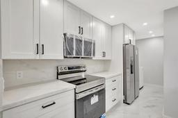 Picture of 3916 NW 207Th St Rd, Miami Gardens, FL 33055