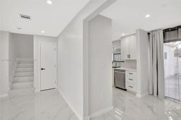 Picture of 3916 NW 207Th St Rd, Miami Gardens, FL 33055