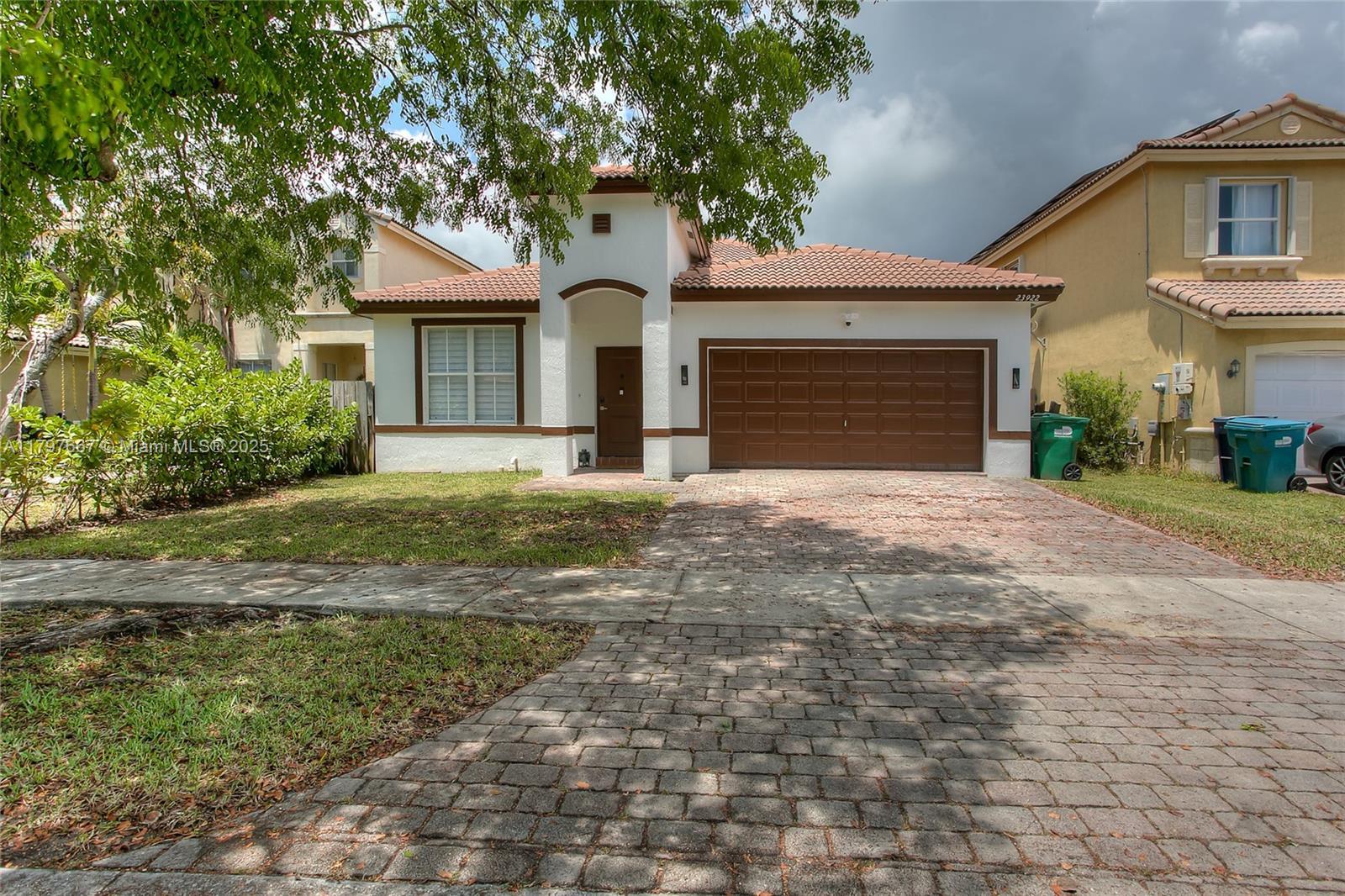 Picture of 23922 SW 108Th Ave, Unincorporated Dade County, FL 33032