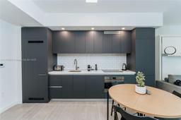 Picture of 227 NE 2Nd St # 2508, Miami, FL 33132