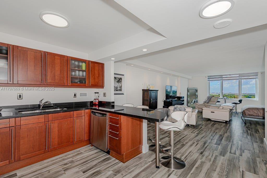 Picture of 2301 Collins Ave # 1532, Miami Beach, FL 33139