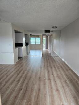 Picture of 2904 Victoria Pl # F3, Coconut Creek, FL 33066
