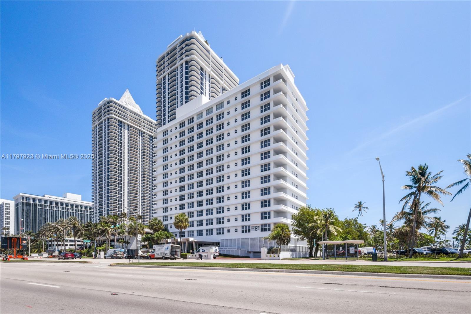 Picture of 4747 Collins Ave, Miami Beach, FL 33140