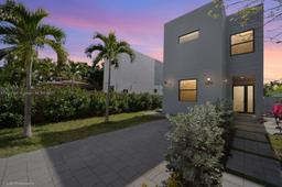 Picture of 2330 SW 14Th St, Miami, FL 33145
