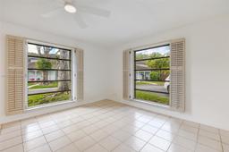 Picture of 7931 Camino Cir # 11, Miami, FL 33143