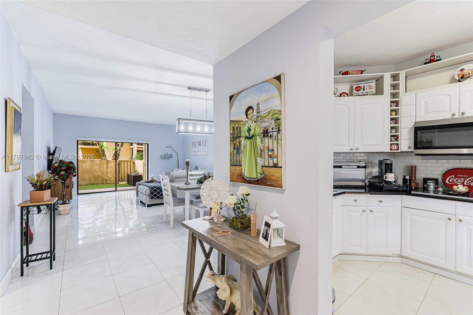 Picture of 13044 SW 88Th Ter N # 105, Miami, FL 33186