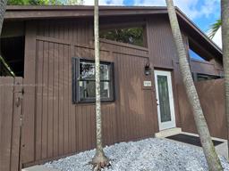 Picture of 11320 SW 112Th Cir Ln E, Miami, FL 33176