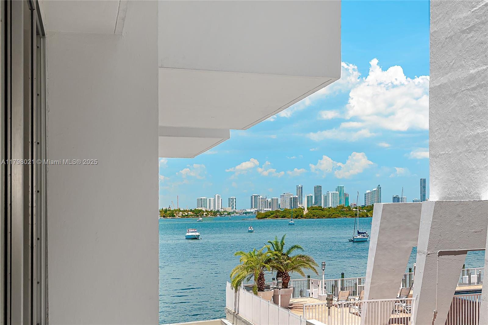 Picture of 1200 West Ave # 209, Miami Beach, FL 33139