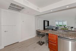 Picture of 2301 Collins Ave # 1531, Miami Beach, FL 33139