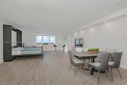 Picture of 2301 Collins Ave # 1531, Miami Beach, FL 33139